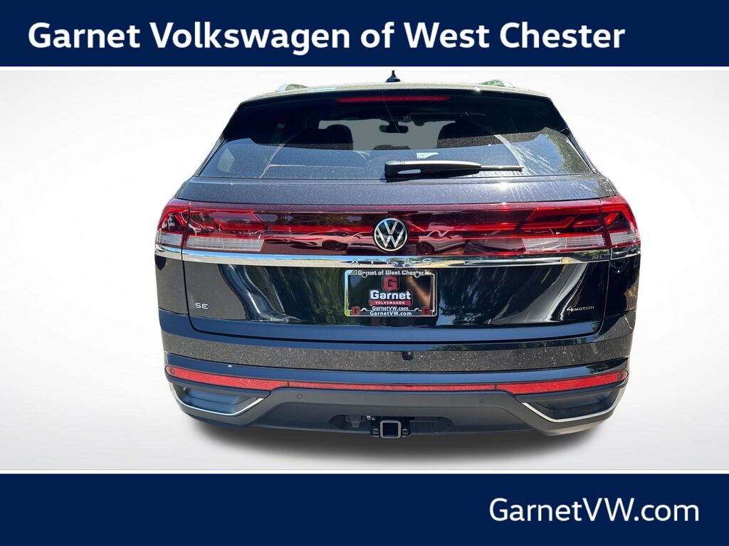New 2026 Volkswagen Atlas Cross Sport 2.0T SE w/Technology SUV