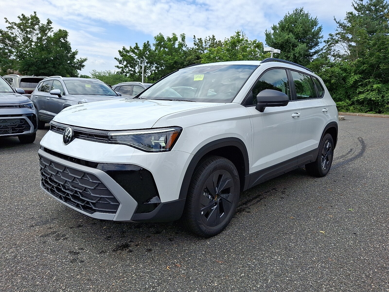 2025 Volkswagen Taos S photo 2