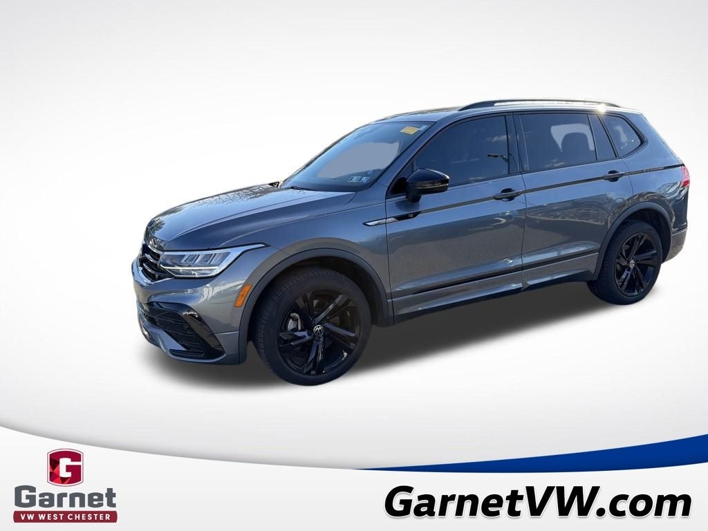 Certified 2023 Volkswagen Tiguan 2.0T SE R-Line Black SUV