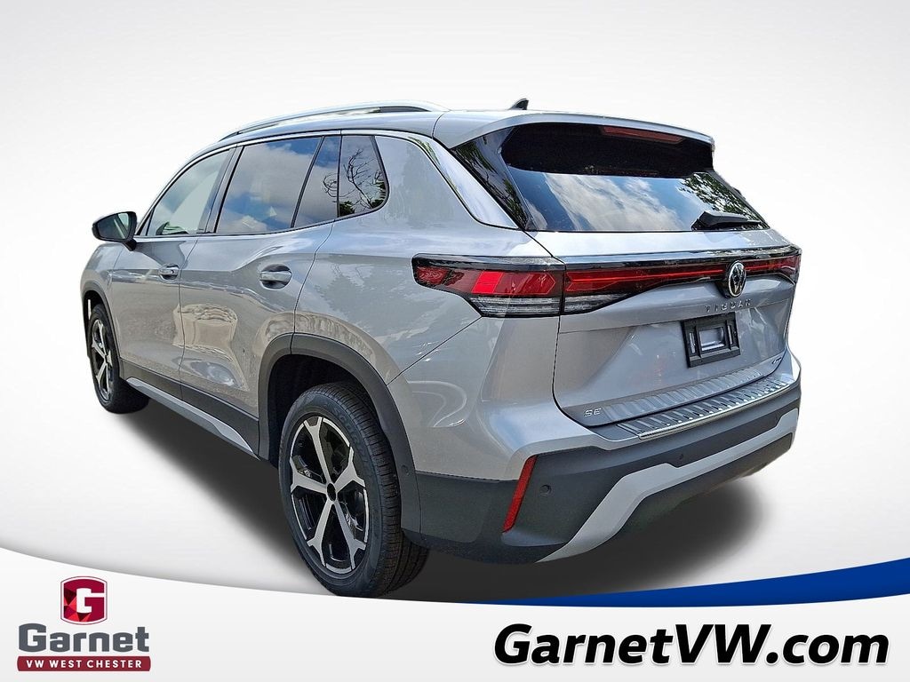 New 2025 Volkswagen Tiguan 2.0T SE SUV