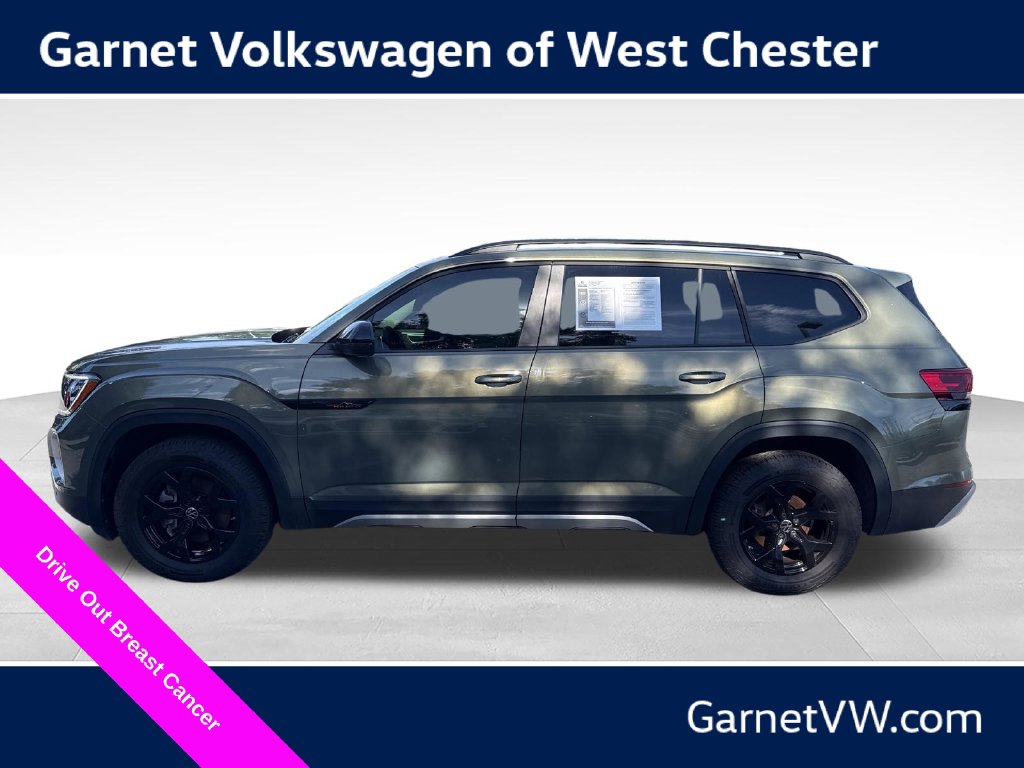 Used 2025 Volkswagen Atlas 2.0T Peak Edition SUV