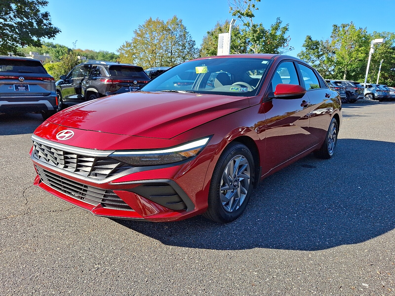 2024 Hyundai Elantra Hybrid Blue photo 3