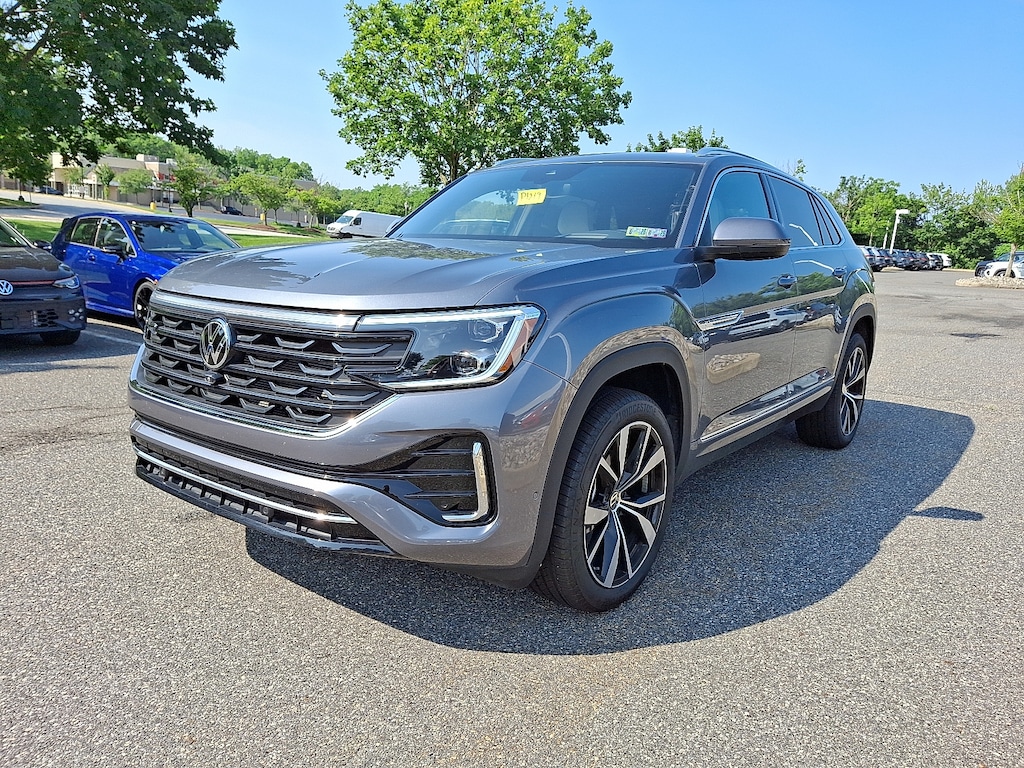 Certified 2025 Volkswagen Atlas Cross Sport 2.0T SEL Premium R-Line SUV