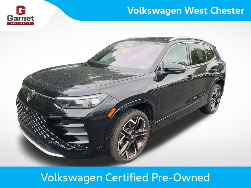 Certified 2025 Volkswagen Tiguan 2.0T SEL R-Line SUV