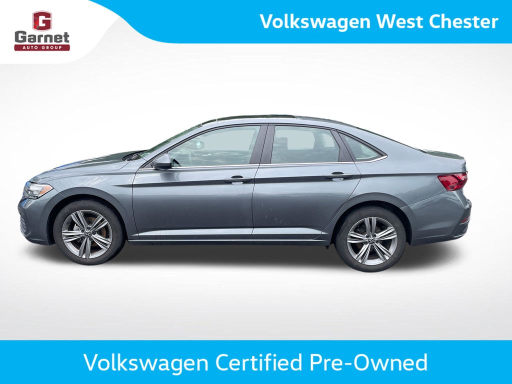 3VW7M7BUXRM099820
