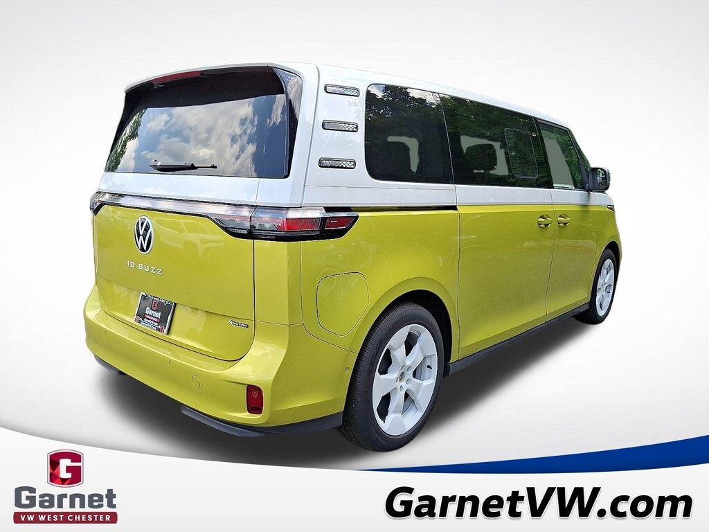 New 2025 Volkswagen ID. Buzz 1st Edition Minivan/Van