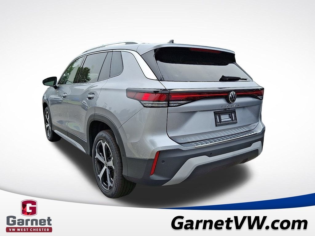 New 2025 Volkswagen Tiguan 2.0T SE SUV