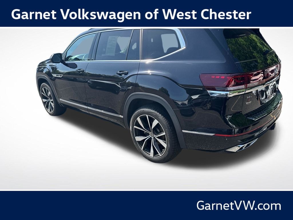 Used 2024 Volkswagen Atlas 2.0T SEL Premium R-Line SUV