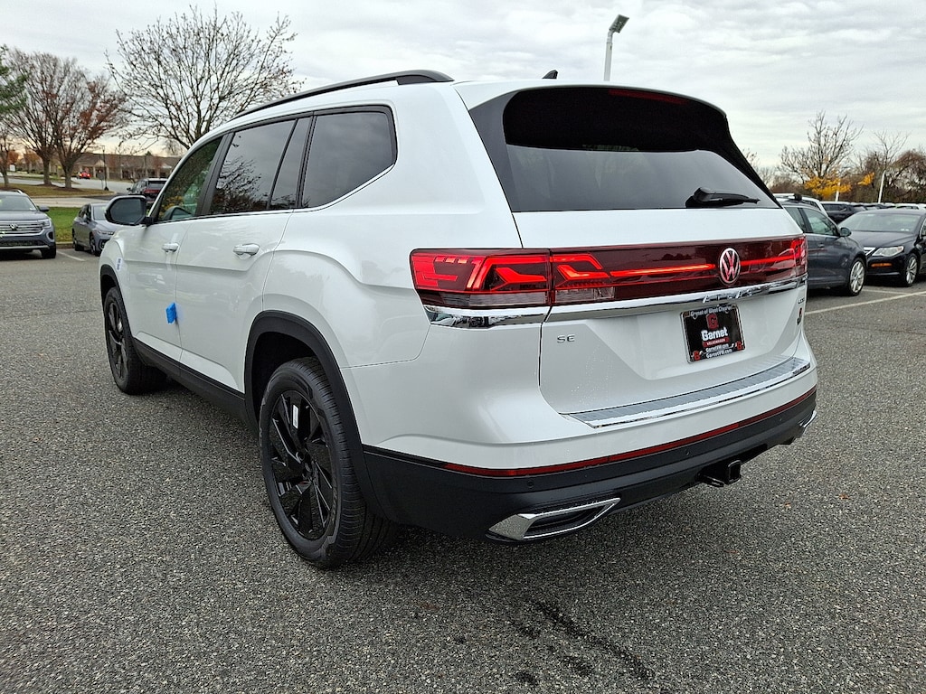 New 2026 Volkswagen Atlas 2.0T SE w/Technology SUV