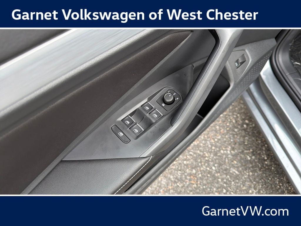 2026 Volkswagen Jetta Sport - Photo 11