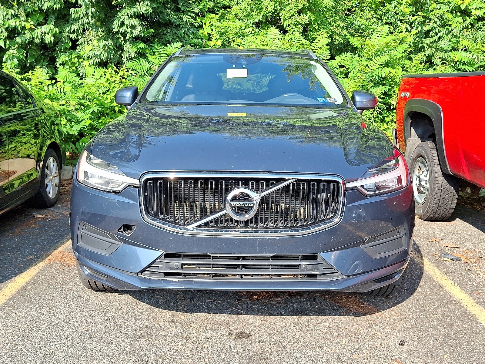 Used 2018 Volvo XC60 Momentum with VIN YV4102RK2J1070483 for sale in West Chester, PA