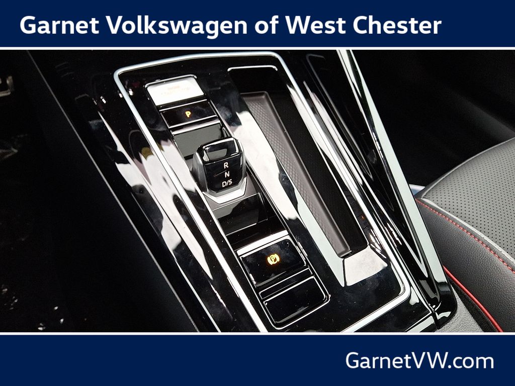 2026 Volkswagen Golf GTI SE - Photo 8