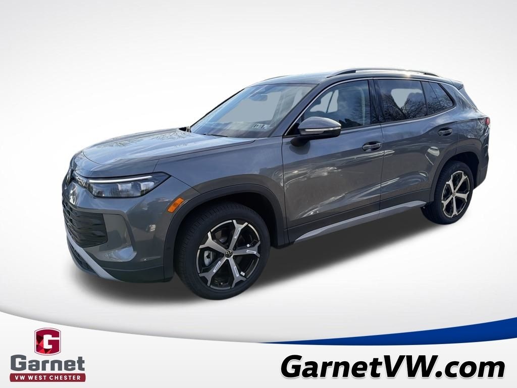 New 2025 Volkswagen Tiguan 2.0T SE SUV