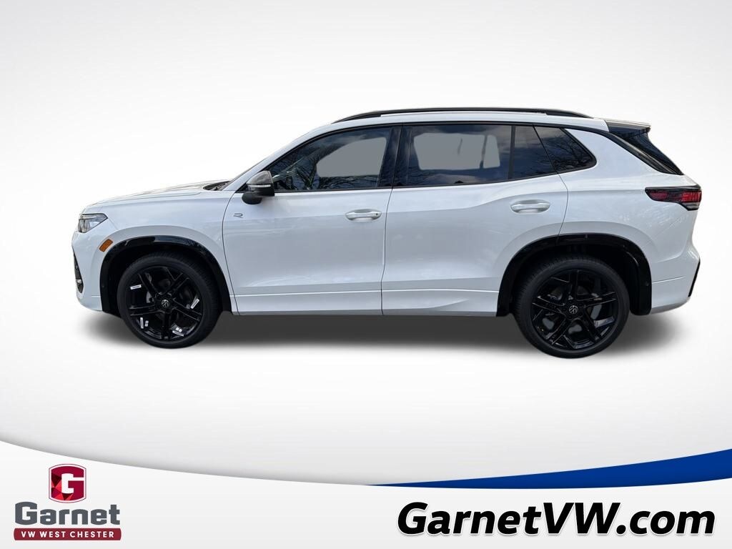 New 2026 Volkswagen Tiguan SE SUV