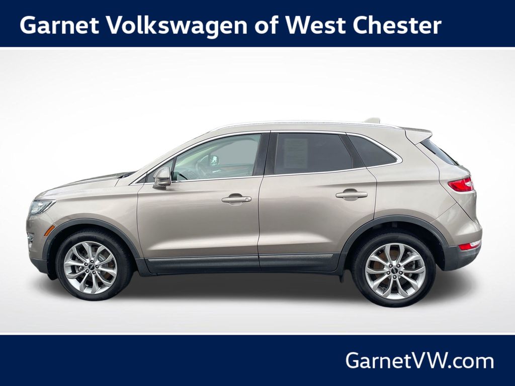 Used 2018 Lincoln MKC Select with VIN 5LMCJ2D93JUL13738 for sale in West Chester, PA