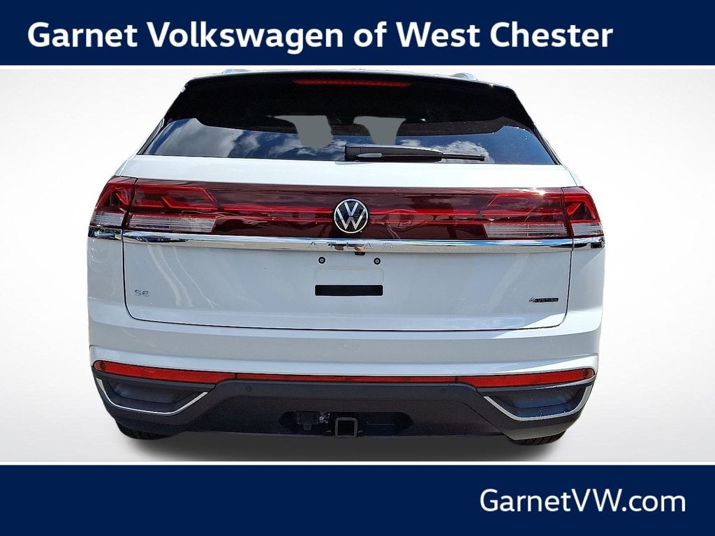 New 2026 Volkswagen Atlas Cross Sport 2.0T SE w/Technology SUV