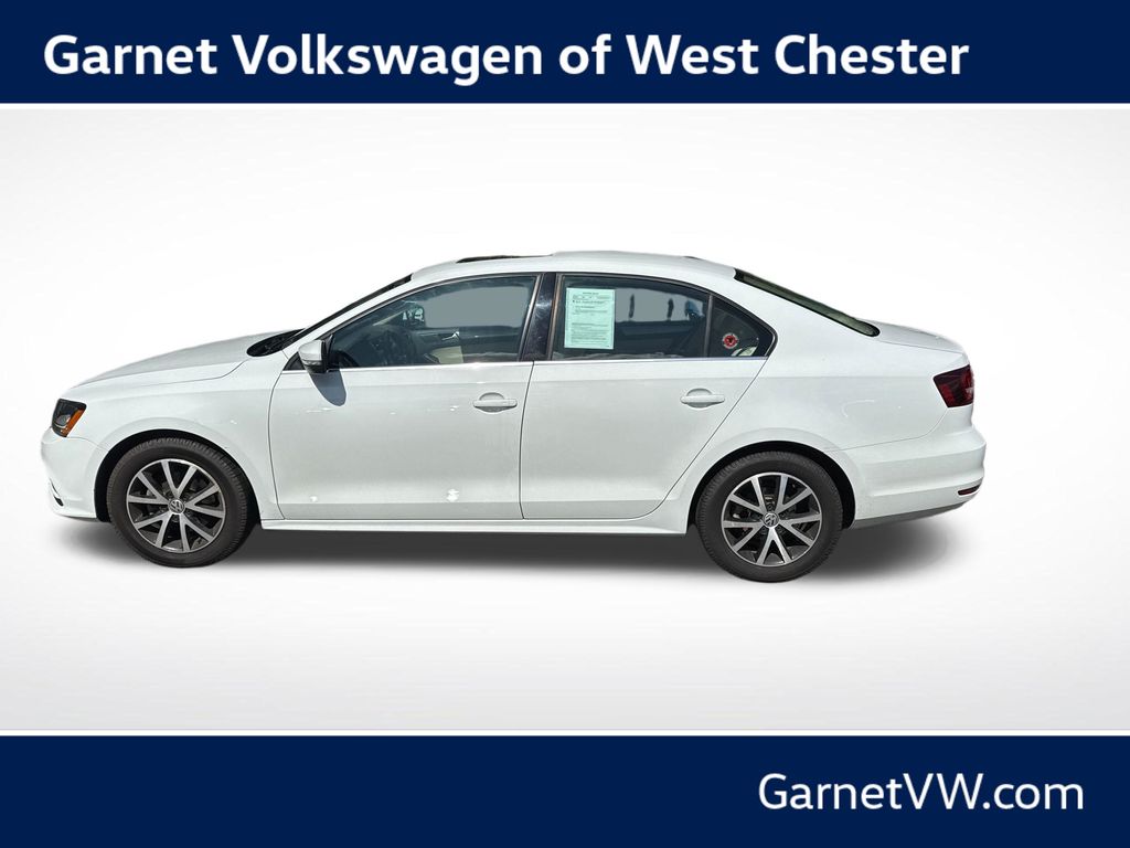 3VWDB7AJ9HM252041