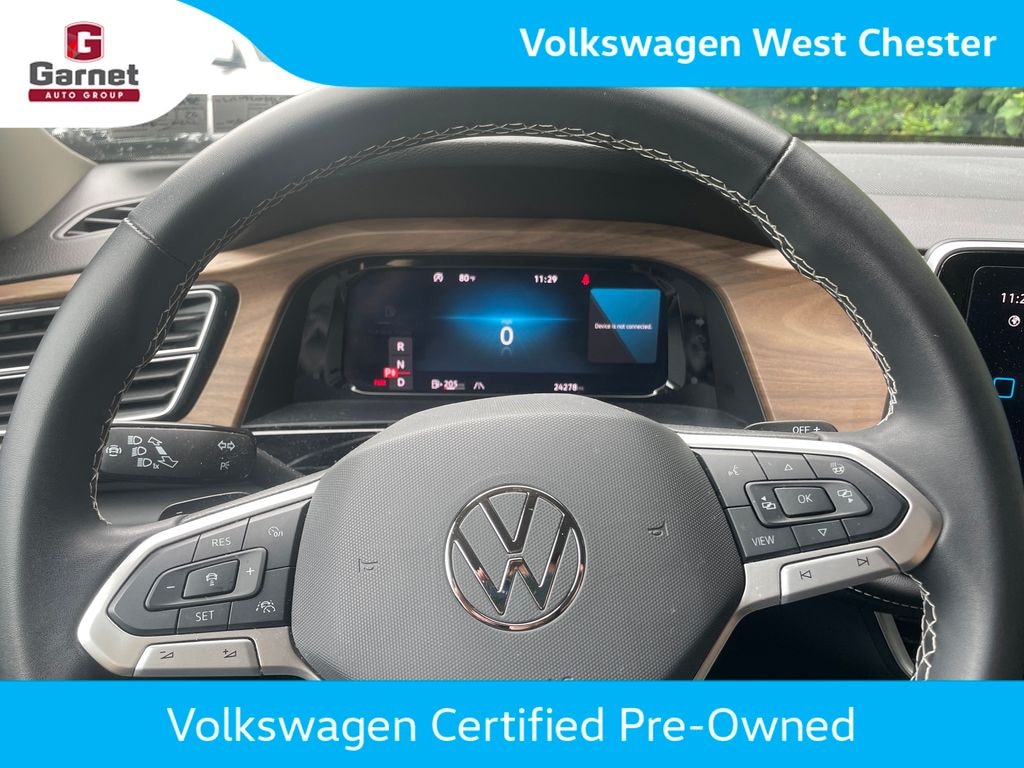 Used 2024 Volkswagen Atlas 2.0T SE w/Technology SUV