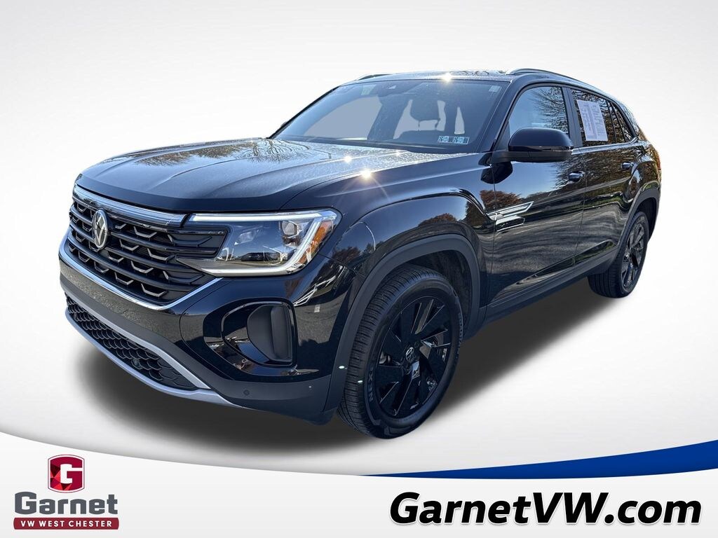 Certified 2025 Volkswagen Atlas Cross Sport 2.0T SE w/Technology SUV
