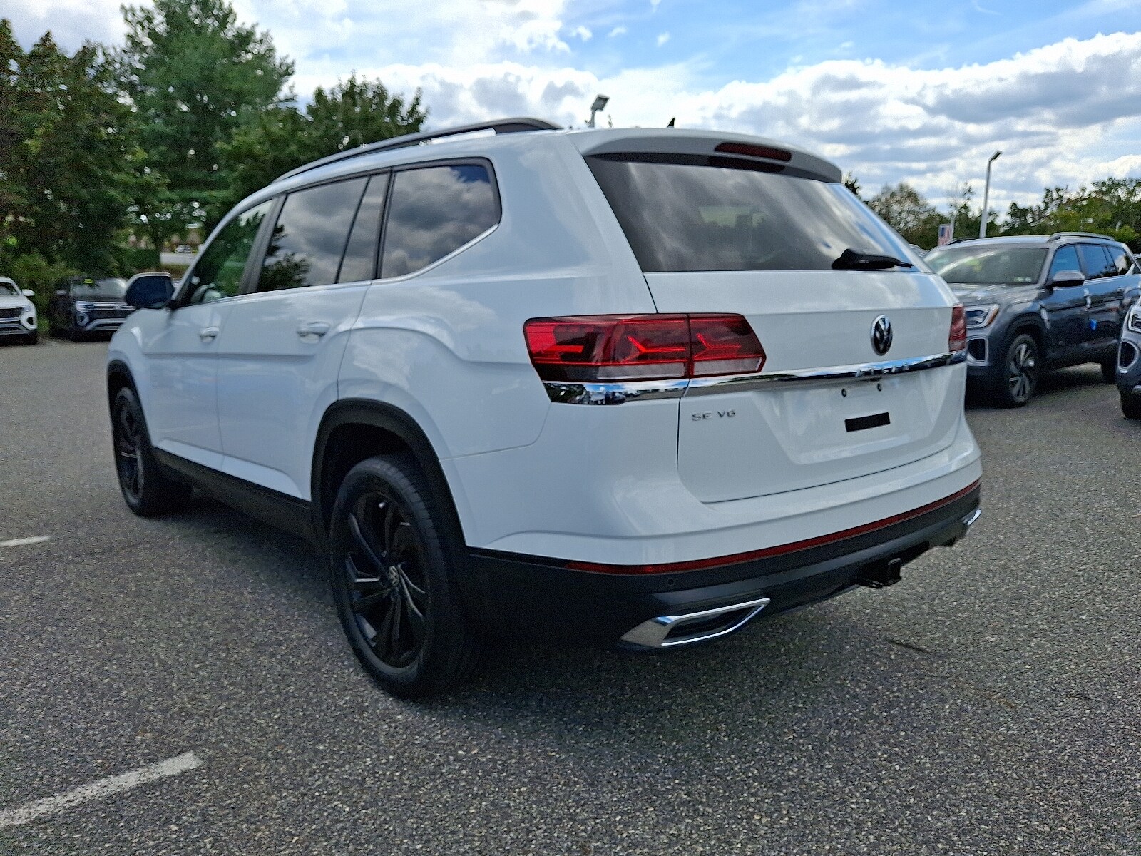 2022 Volkswagen Atlas V6 SE Technology photo 3