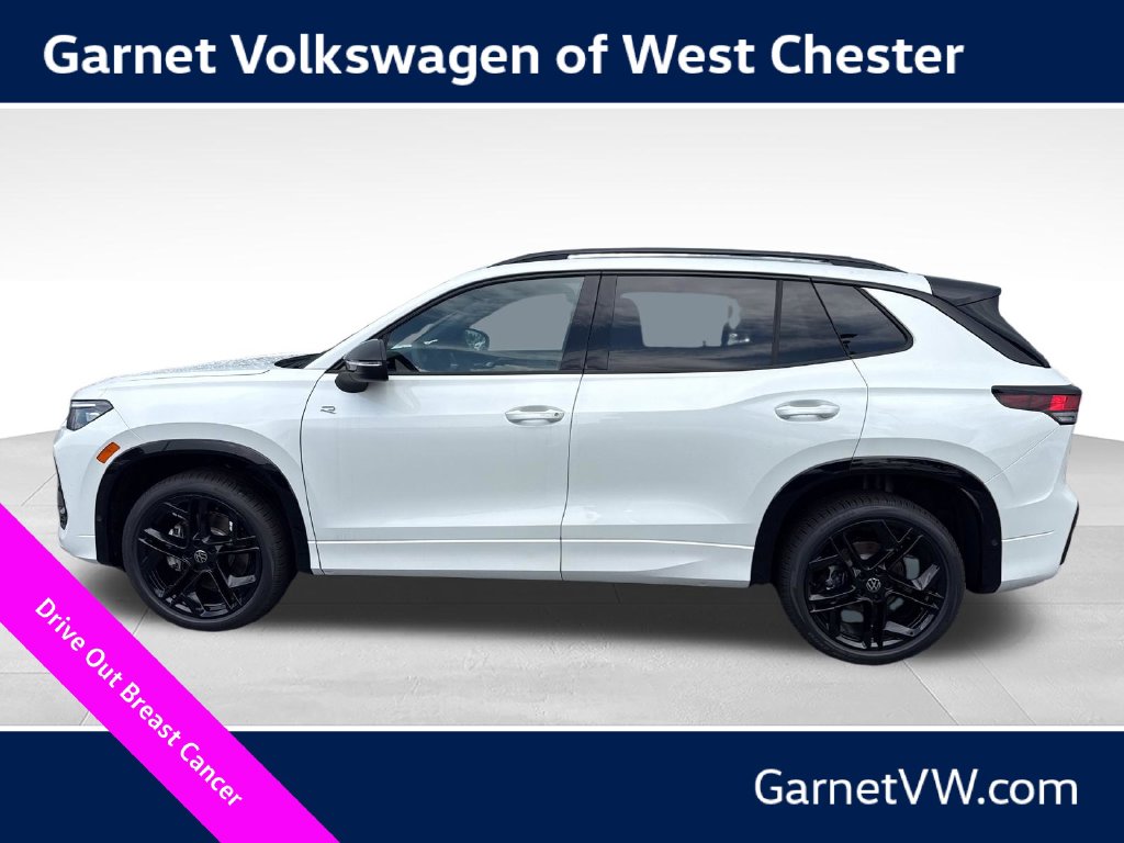 New 2026 Volkswagen Tiguan SE R-Line Black SUV
