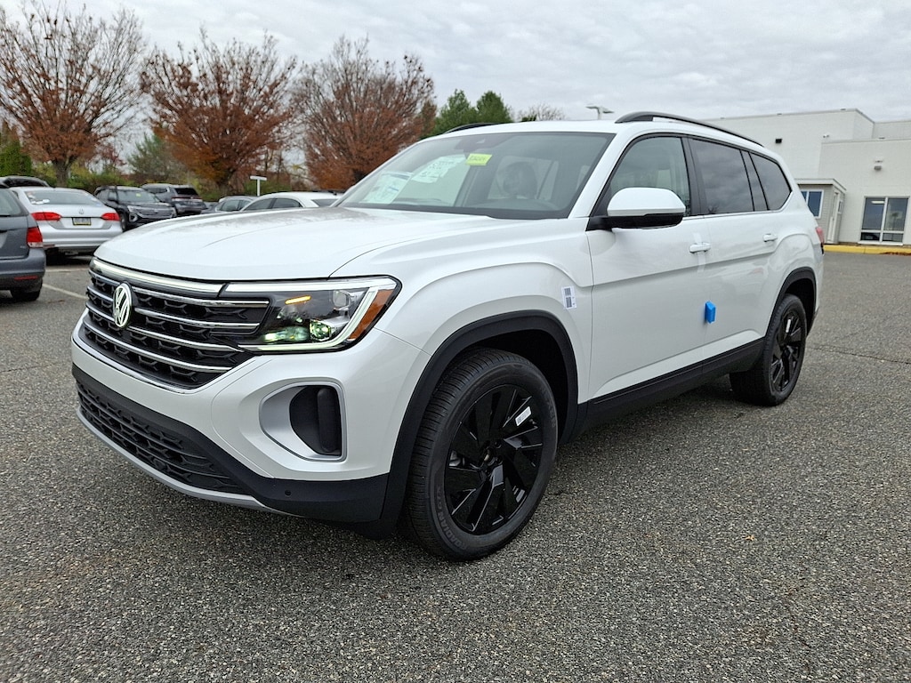 New 2026 Volkswagen Atlas 2.0T SE w/Technology SUV