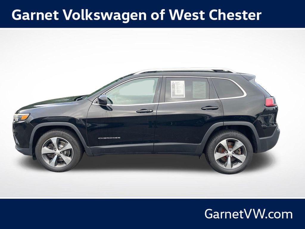 Used 2019 Jeep Cherokee Limited with VIN 1C4PJMDN6KD260827 for sale in West Chester, PA