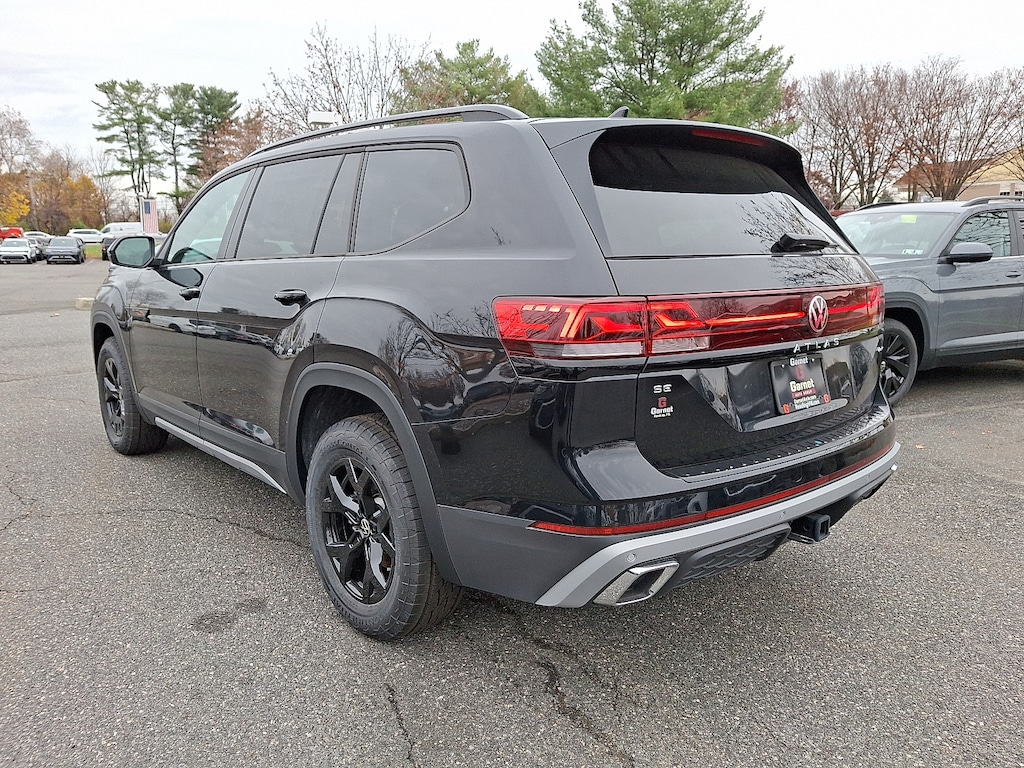 New 2025 Volkswagen Atlas 2.0T Peak Edition SUV