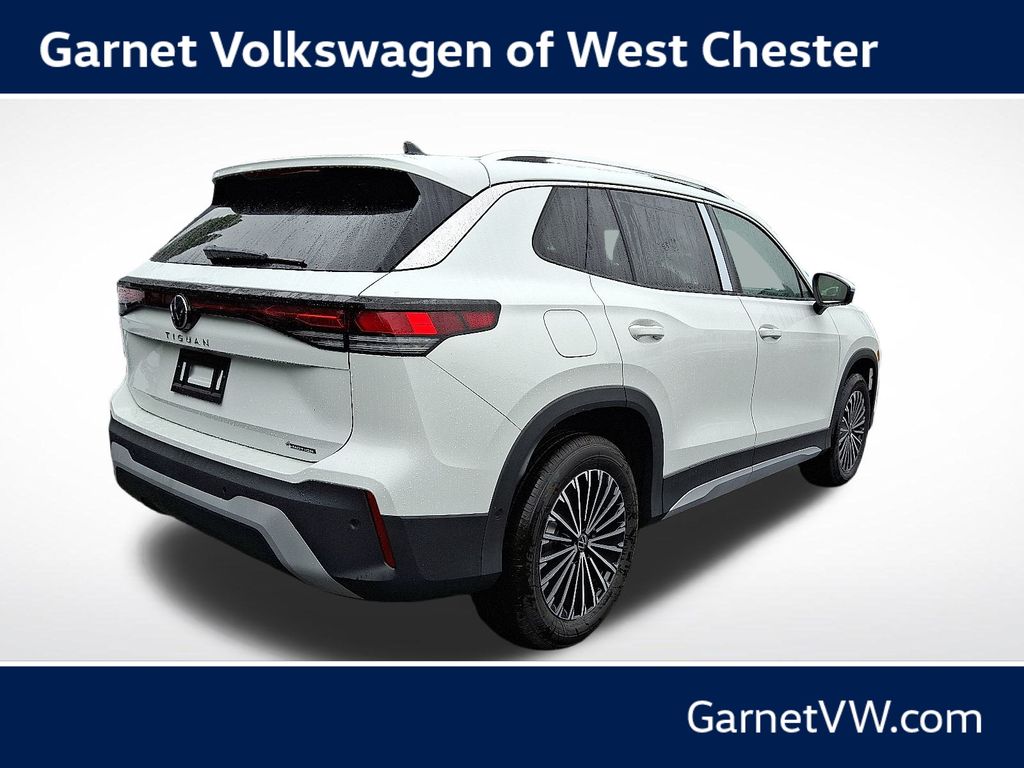 2025 Volkswagen Tiguan S - Photo 4