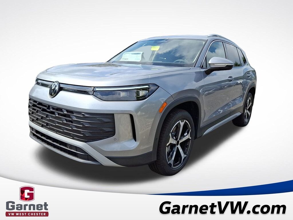 New 2025 Volkswagen Tiguan 2.0T SE SUV