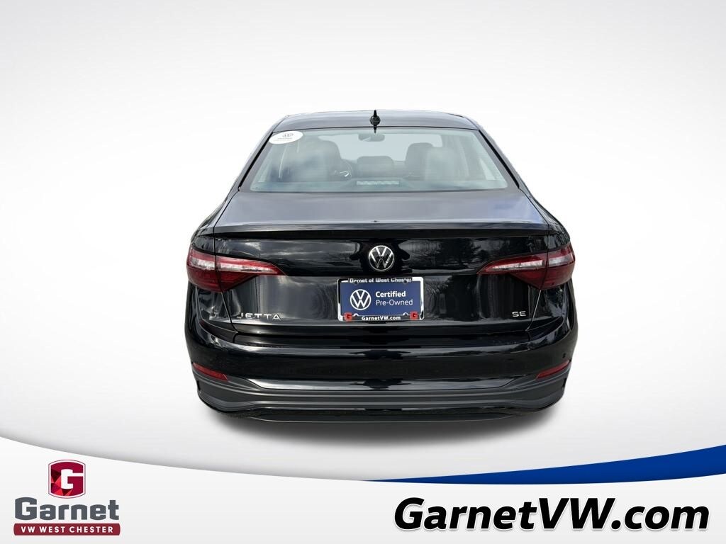 Used 2024 Volkswagen Jetta 1.5T SE Sedan