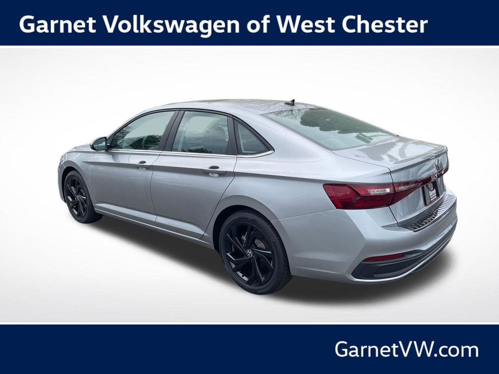 New 2026 Volkswagen Jetta 1.5T SE Sedan