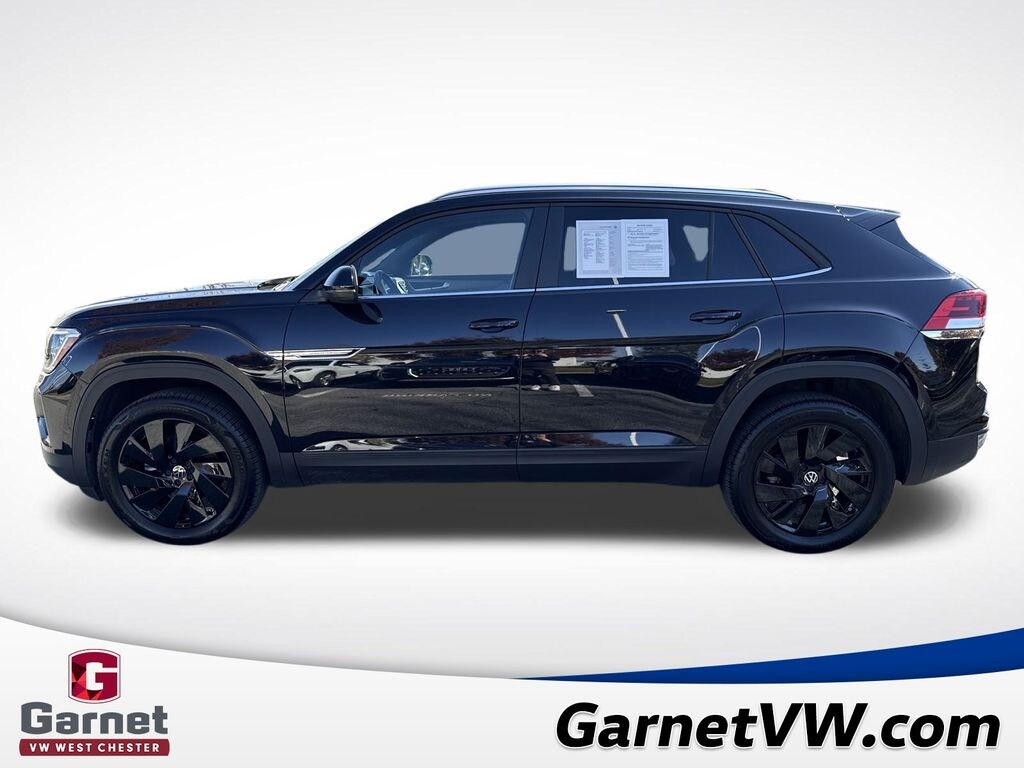 Certified 2025 Volkswagen Atlas Cross Sport 2.0T SE w/Technology SUV