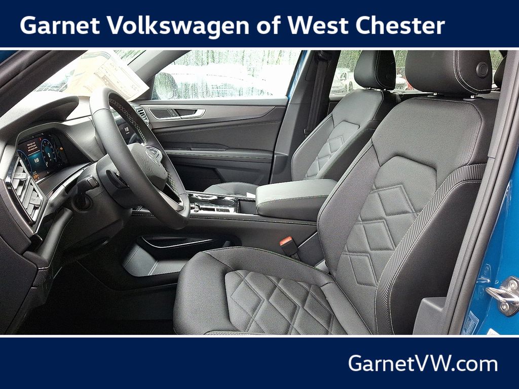 2026 Volkswagen Atlas Cross Sport SE w/Tech - Photo 6