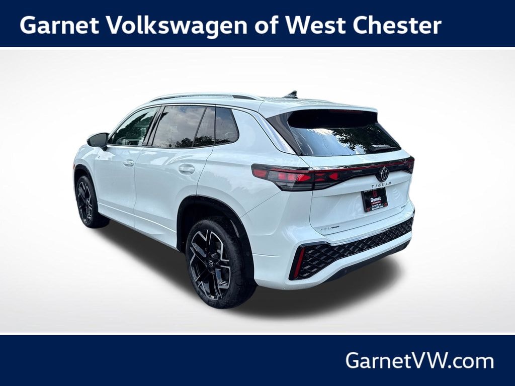 New 2026 Volkswagen Tiguan SEL R-Line Turbo SUV