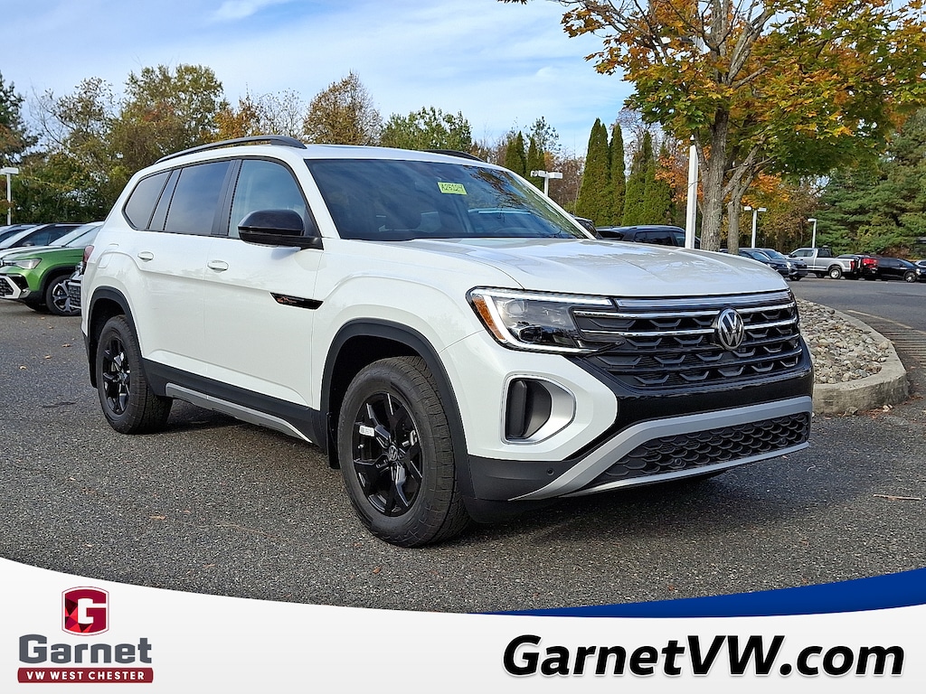 New 2025 Volkswagen Atlas 2.0T Peak Edition SUV