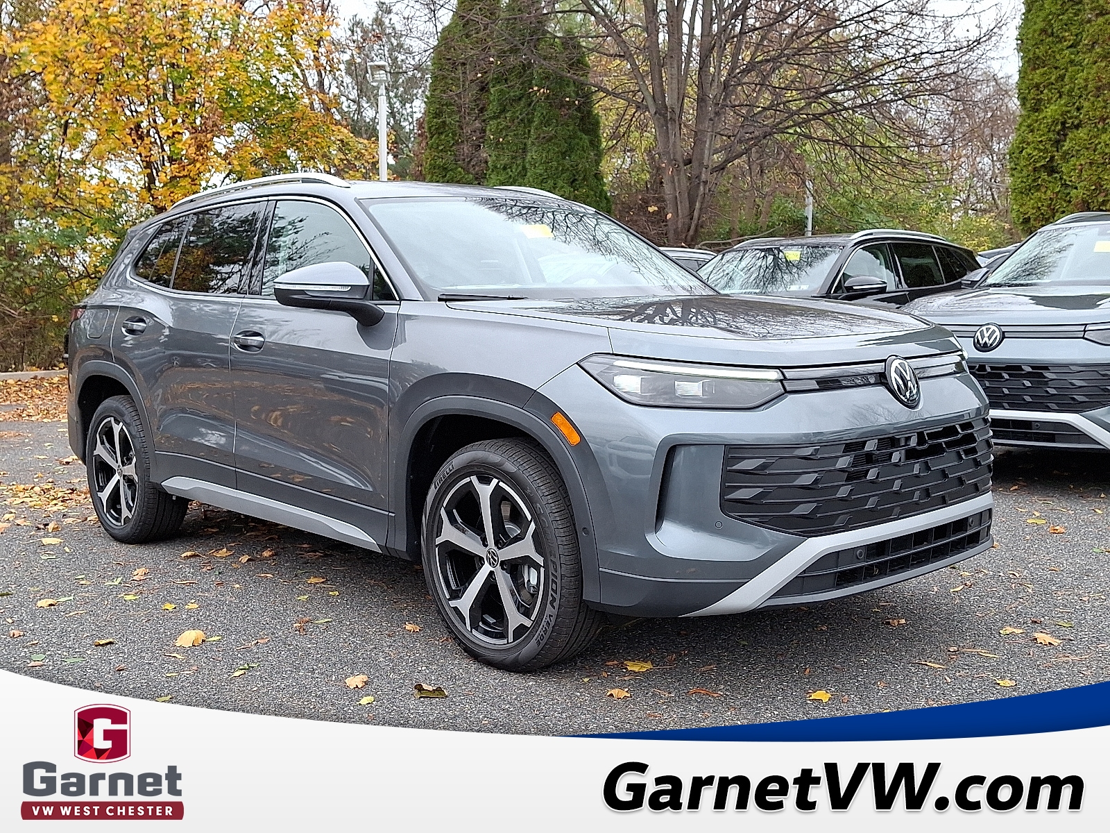 2026 Volkswagen Tiguan SE's photo