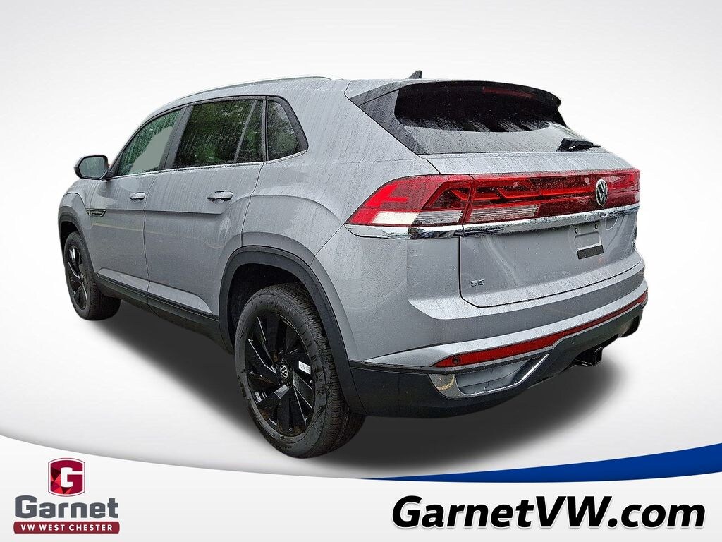 New 2026 Volkswagen Atlas Cross Sport 2.0T SE w/Technology SUV