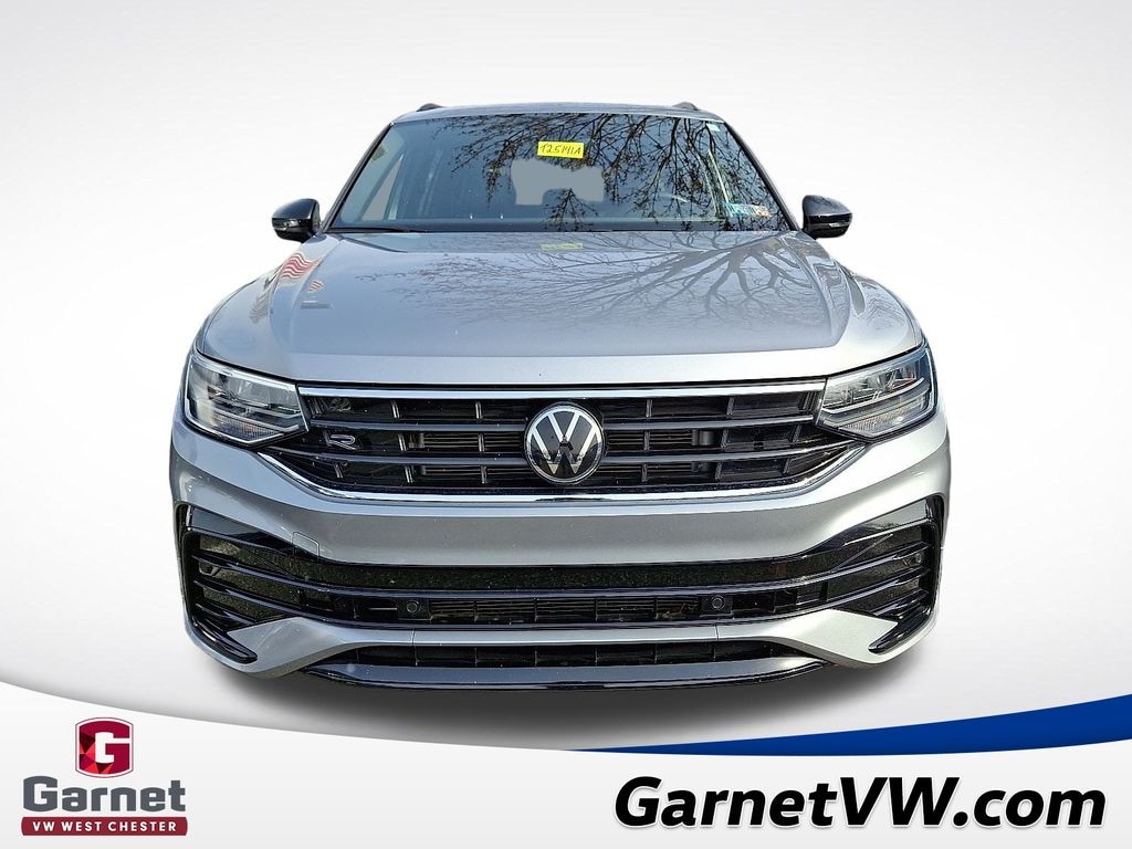 Used 2023 Volkswagen Tiguan 2.0T SE R-Line Black SUV