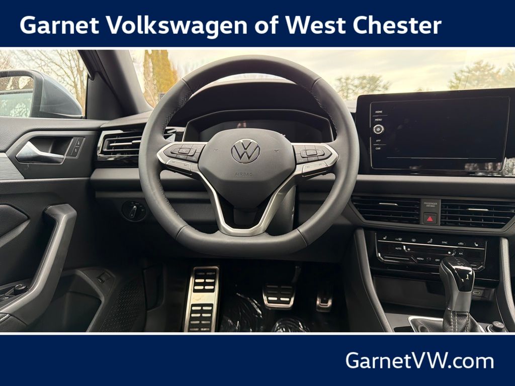 2026 Volkswagen Jetta Sport - Photo 13