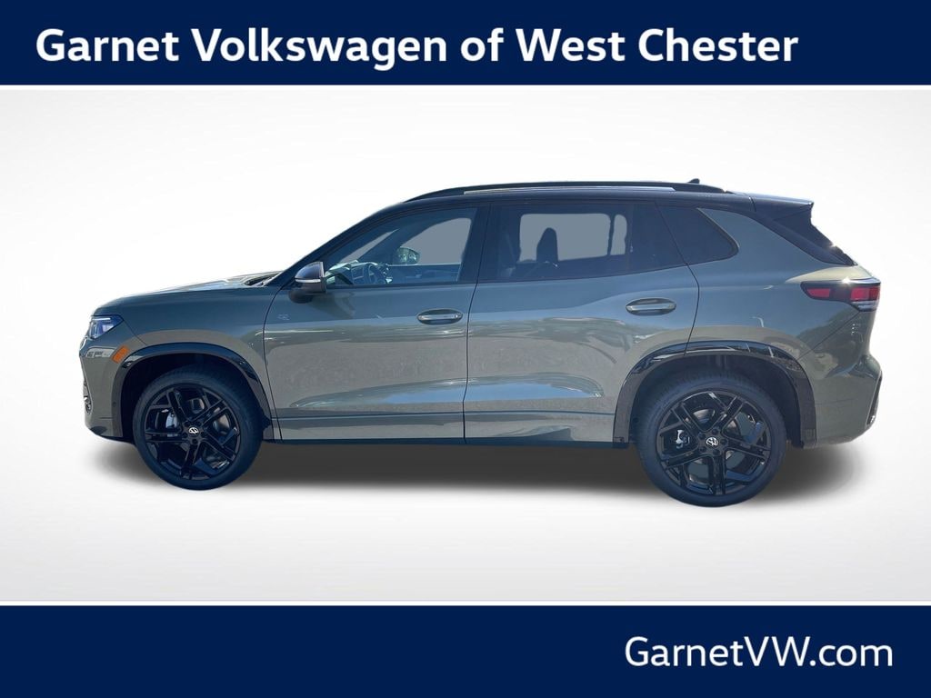 New 2026 Volkswagen Tiguan 2.0T SE R-Line Black SUV
