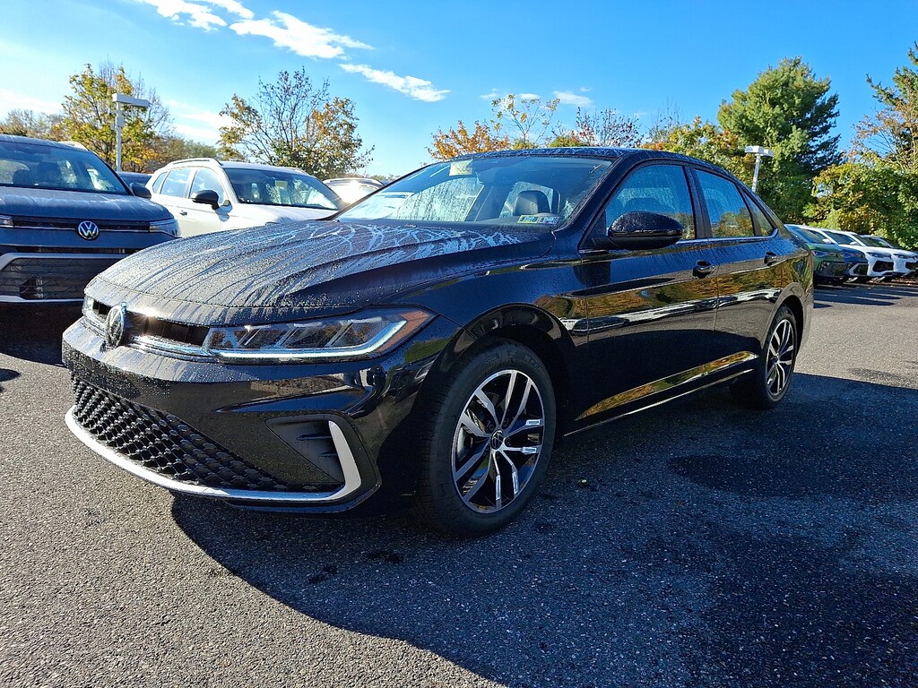 New 2026 Volkswagen Jetta SE Sedan