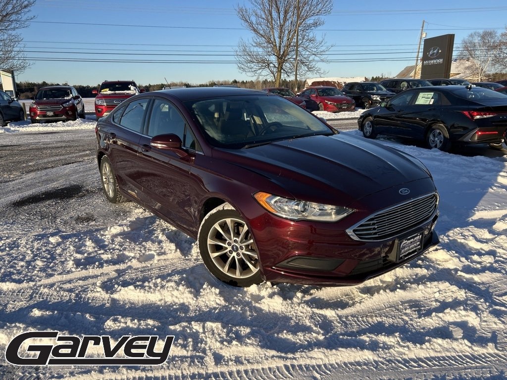 Used 2017 Ford Fusion SE SE FWD