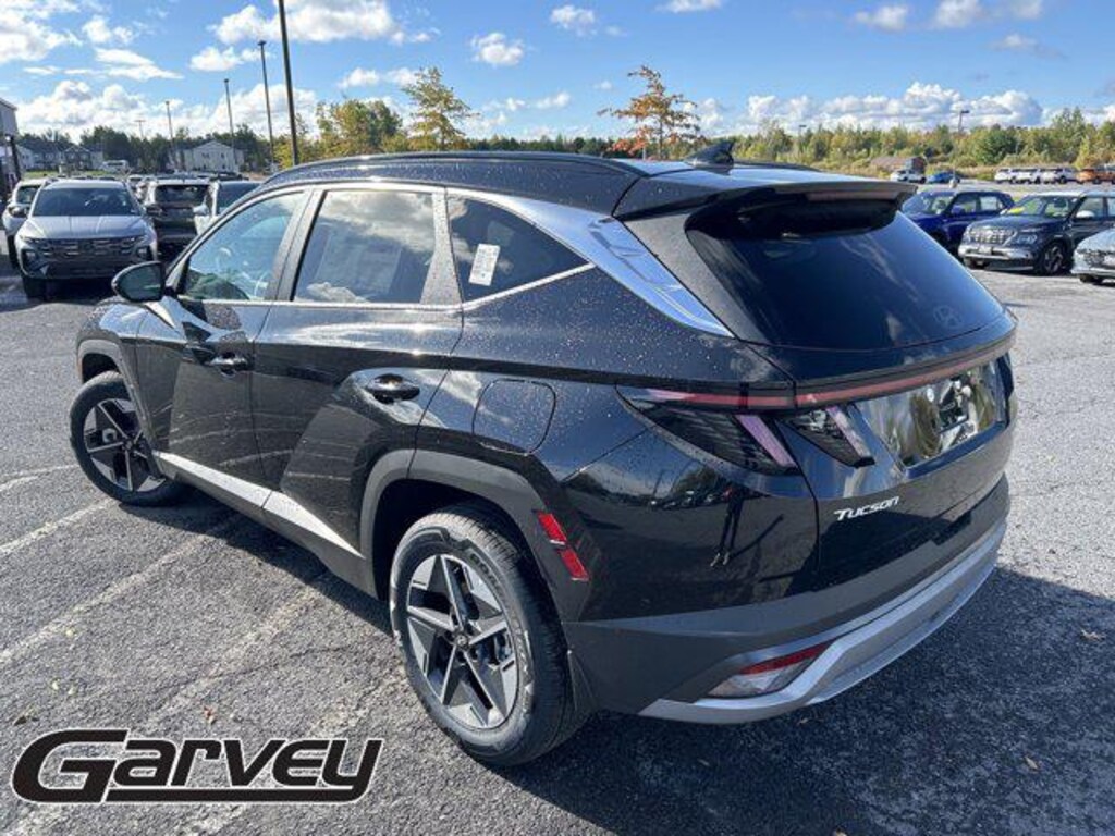 New 2025 Hyundai Tucson Hybrid SEL Convenience SUV