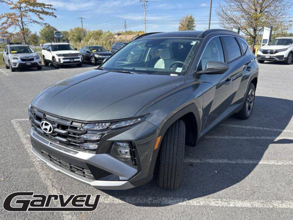 New 2025 Hyundai Tucson Hybrid SEL Convenience SUV