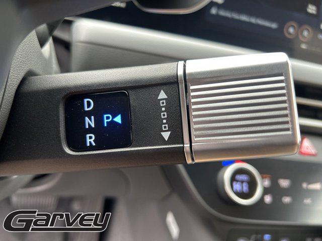 2025 Hyundai Sonata Hybrid Limited - Photo 23