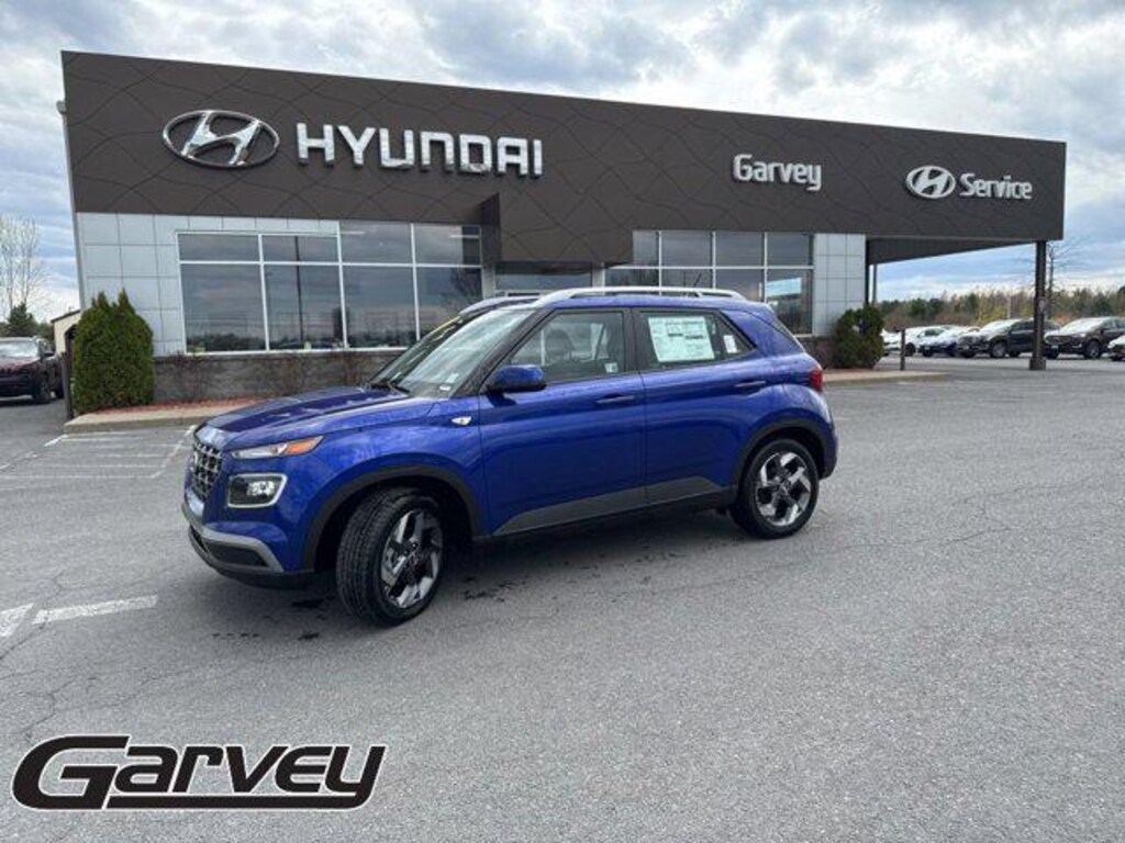New 2025 Hyundai Venue Limited SUV