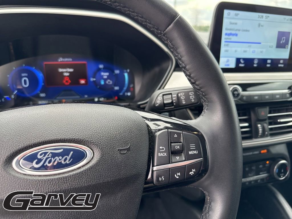 2022 Ford Escape SEL - Photo 17