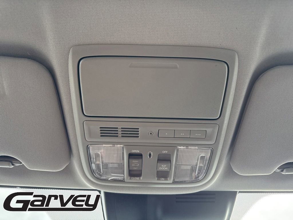 2021 Honda CR-V Touring - Photo 19