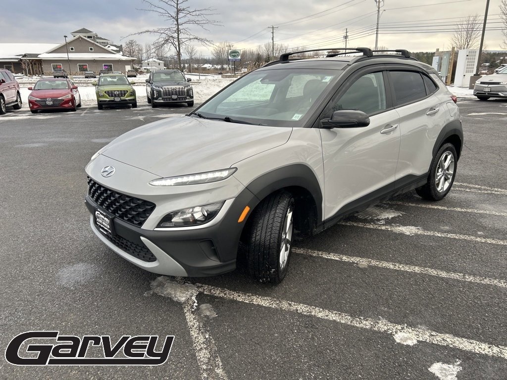 Used 2022 Hyundai Kona SEL SEL Auto AWD